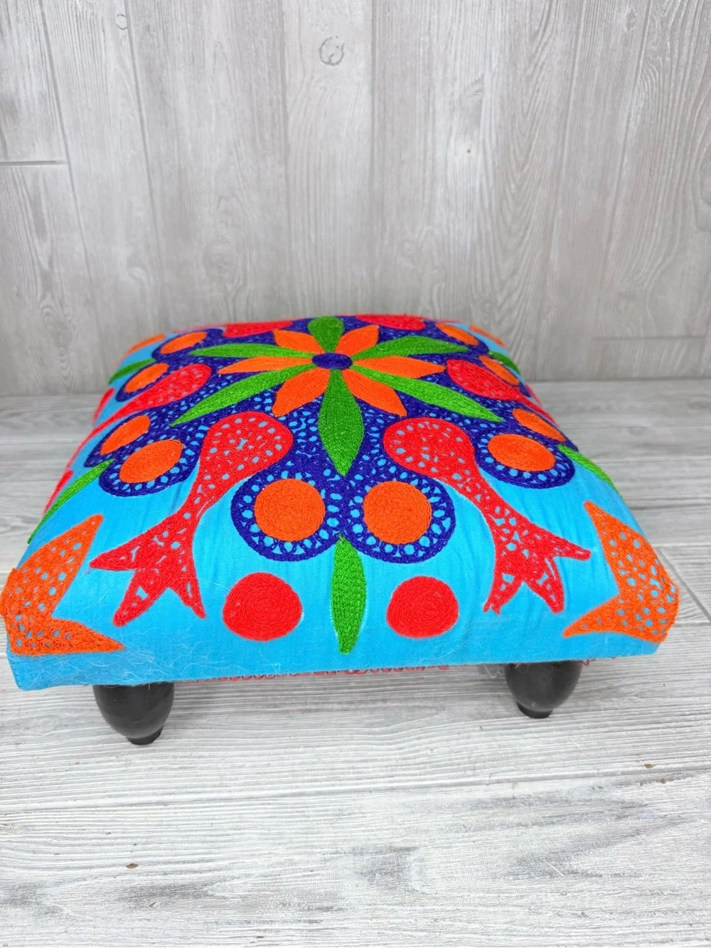 Pier 1 Mystic Mandala Foot Stool cloth embroidered top seating ottoman